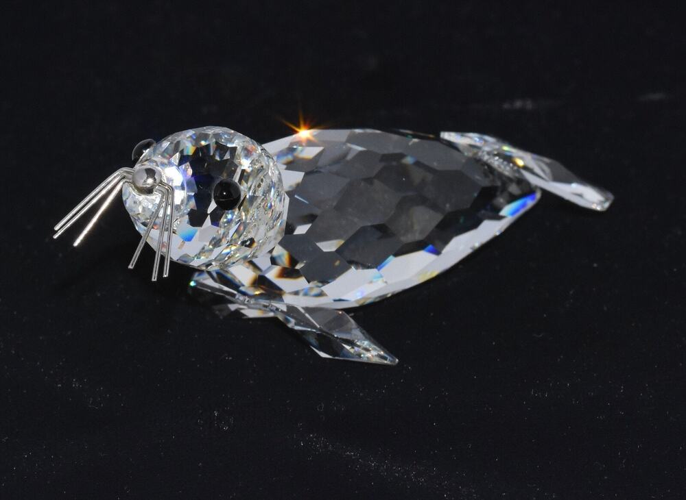 Swarovski Sparkling Crystal "Kingdom of the ice & Snow" Seal Figurine Retired
